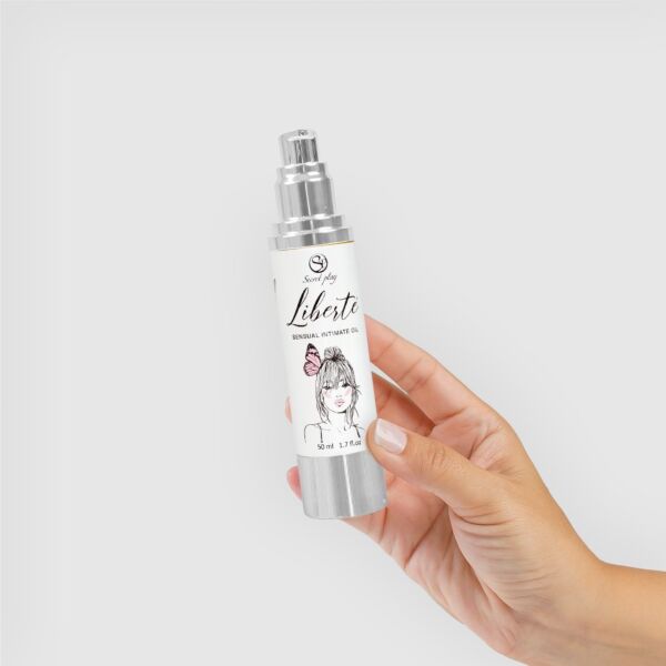 Ulei hidratant intim Secret Play Liberté în flaconul airless de 50 ml