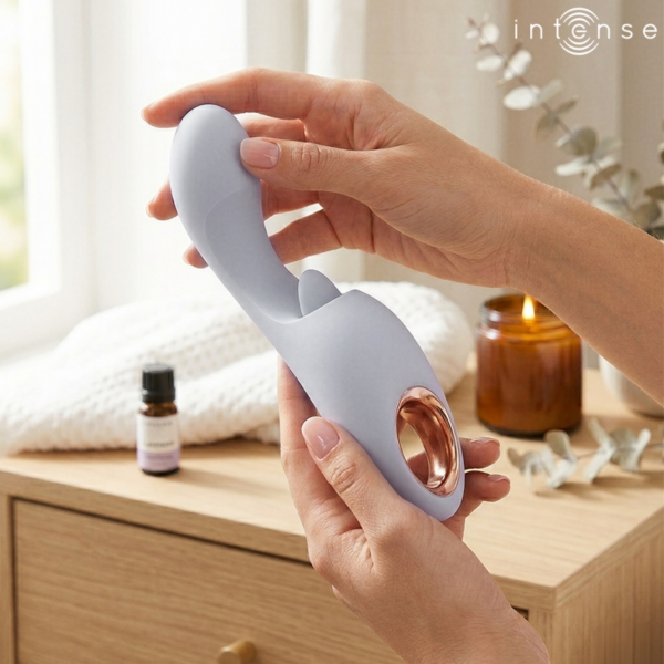 Vibrator INTENSE Anya cu stimulare dublă, în culoarea lavandă