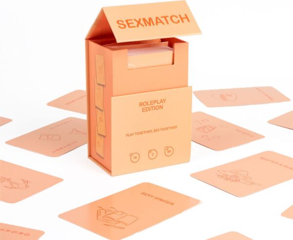 Joc de cărți pentru cupluri Secret Play Sexmatch Roleplay Edition, cu cutia lui