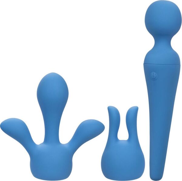Baghetă de masaj Couture Collection Body Wand Kit de la CalExotics, albastră, cu cele două capete ale sale