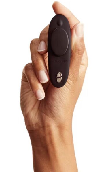 Vibrator pentru chiloți We-Vibe Moxie+ cu telecomanda lui fără fir