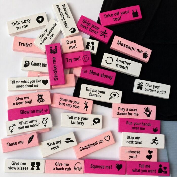 DIABLO PICANTE - BAG OF 16 LOVE BLOCKS - ENGLISH VERSION DIABLO PICANTE - BAG OF 16 LOVE BLOCKS - ENGLISH VERSION